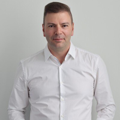 Limited Partners and Operating Team | Stage 2 Capital